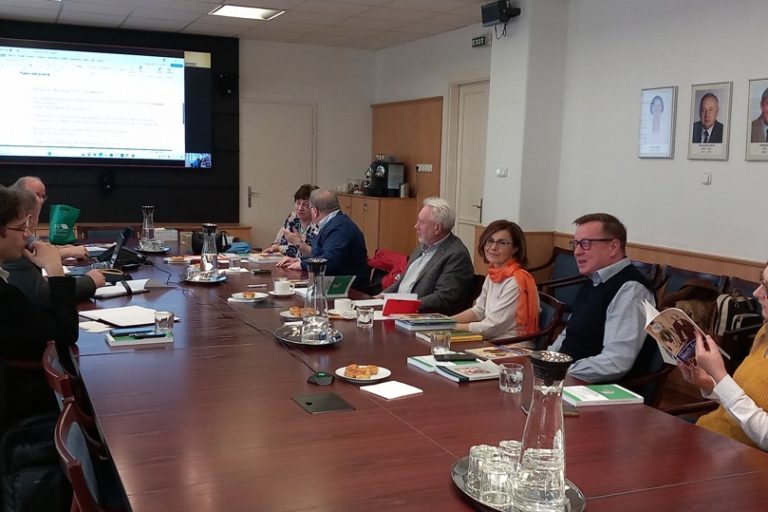 MTAAz AKI-ban ülésezett az MTA Agrártörténeti és Faluszociológiai Osztályközi Állandó Bizottsága