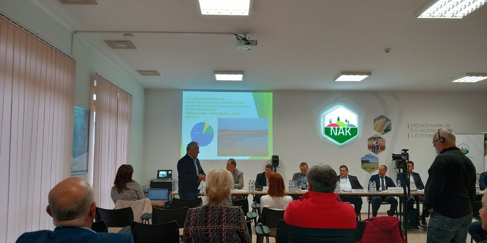 IMG-4a99688e7a4c15357466434207f665a4-V